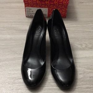 Tory Burch Leah Mid Heel Pump